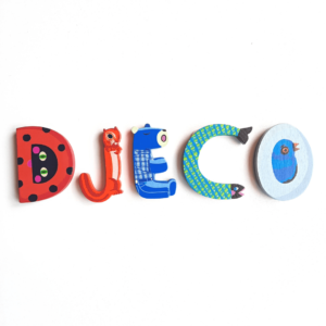 Djeco van Houten Letters